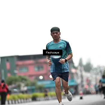Runner Photo 8926371