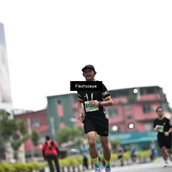 Runner Photo 8926413