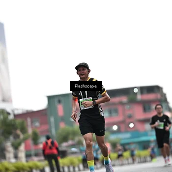 Runner Photo 8926431