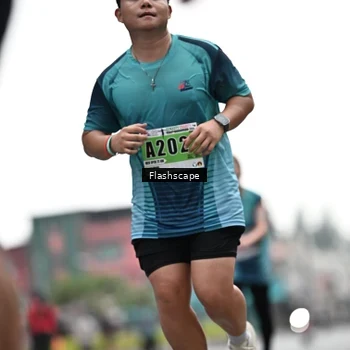 Runner Photo 8926611