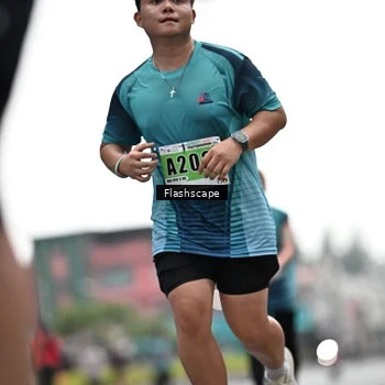 Runner Photo 8926616