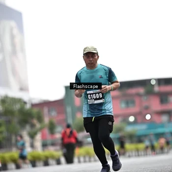 Runner Photo 8926673