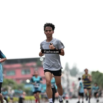 Runner Photo 8926682
