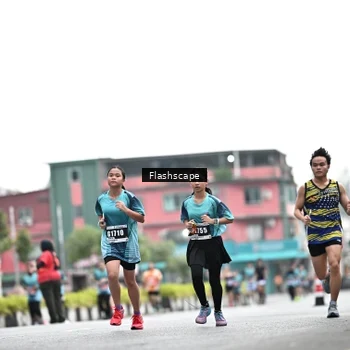 Runner Photo 8926697