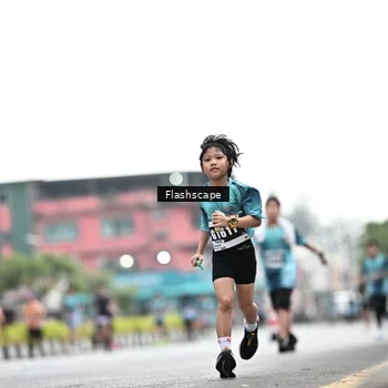 Runner Photo 8926748