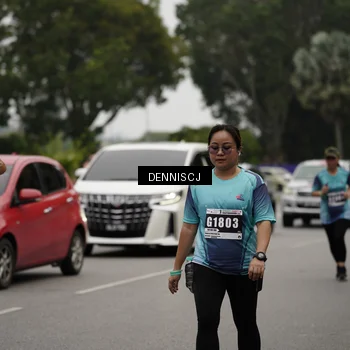 Runner Photo 8927011