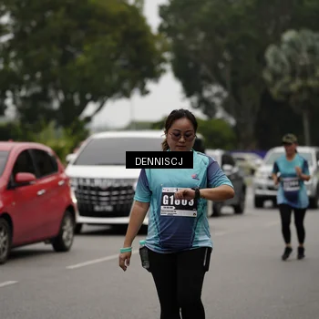Runner Photo 8927013
