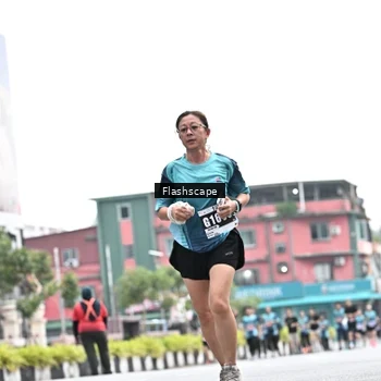 Runner Photo 8927059