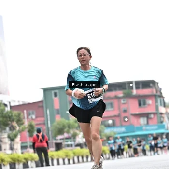 Runner Photo 8927074