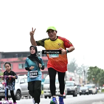 Runner Photo 8927141