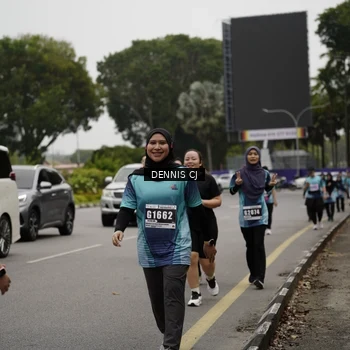 Runner Photo 8927151