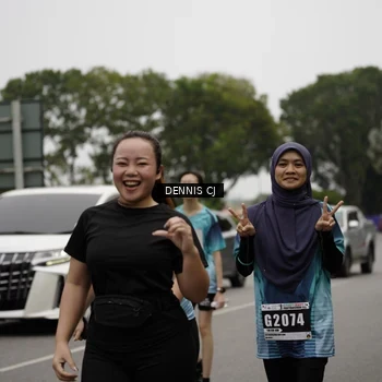 Runner Photo 8927216