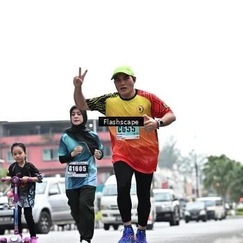 Runner Photo 8927221
