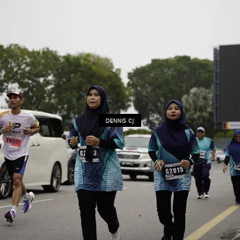 Runner Photo 8927316