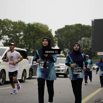 Runner Photo 8927317