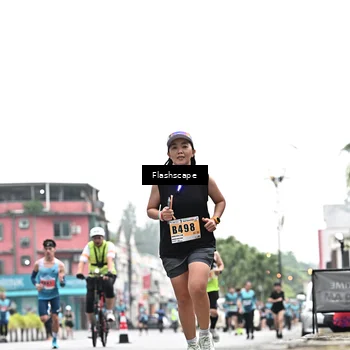 Runner Photo 8927324