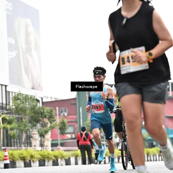 Runner Photo 8927329