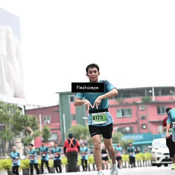 Runner Photo 8927519