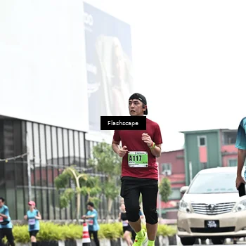 Runner Photo 8927521