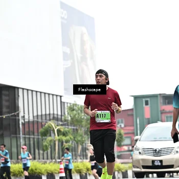 Runner Photo 8927525