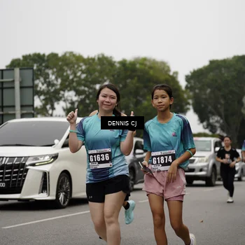 Runner Photo 8927540