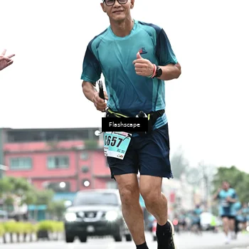 Runner Photo 8927543