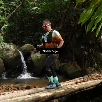 Runner Photo 8927550