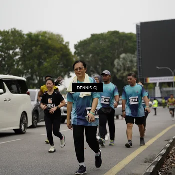 Runner Photo 8927566