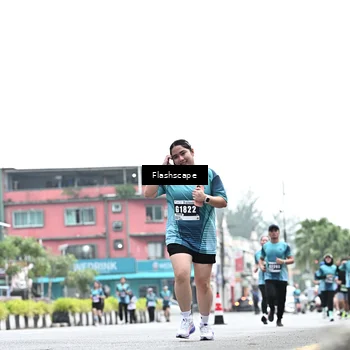 Runner Photo 8927580