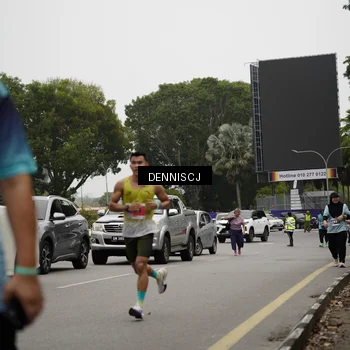 Runner Photo 8927595