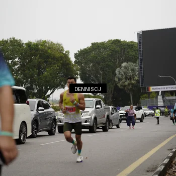 Runner Photo 8927598
