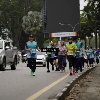 Runner Photo 8927687