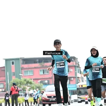 Runner Photo 8927705