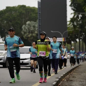 Runner Photo 8927735