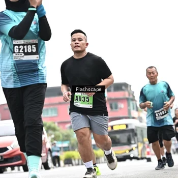 Runner Photo 8927747