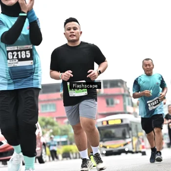 Runner Photo 8927755
