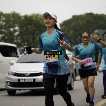 Runner Photo 8927758