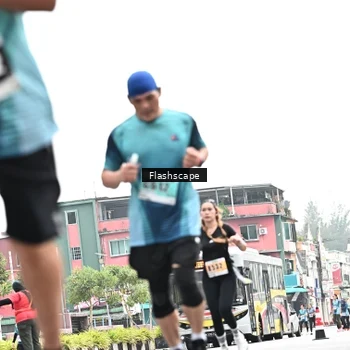 Runner Photo 8927811