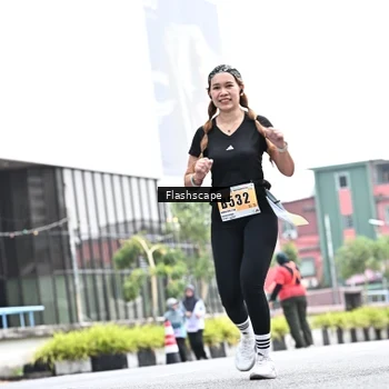 Runner Photo 8927832