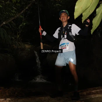 Runner Photo 8927841
