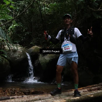 Runner Photo 8927866