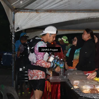 Runner Photo 8927894