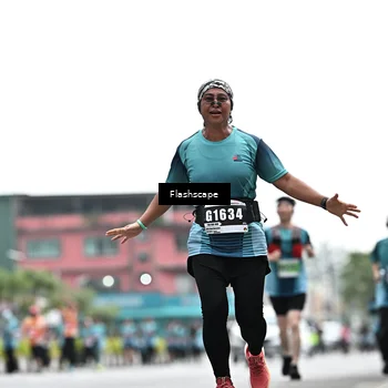 Runner Photo 8927911