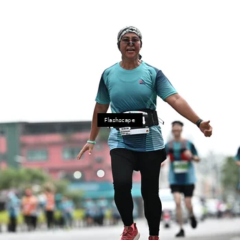 Runner Photo 8927929