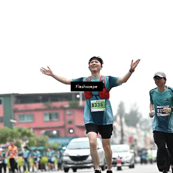 Runner Photo 8928015