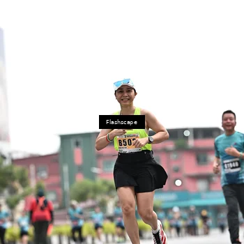 Runner Photo 8928151