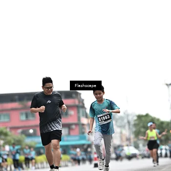 Runner Photo 8928152