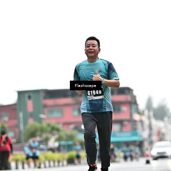 Runner Photo 8928173