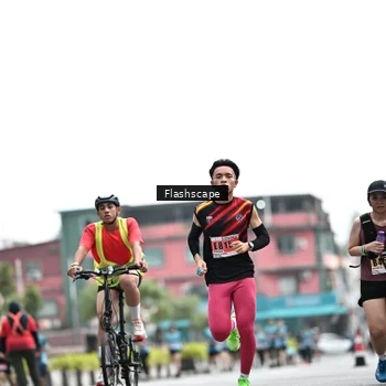 Runner Photo 8928246