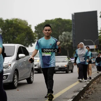 Runner Photo 8928352